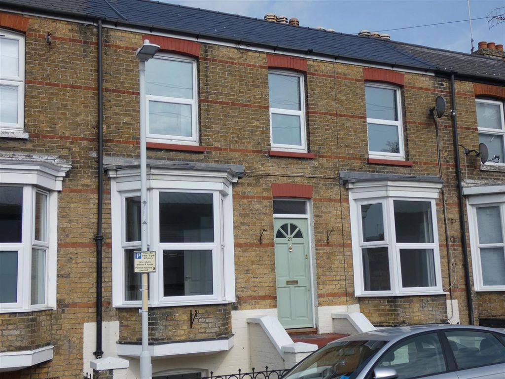 4 bed terraced house to rent in Upper Grove, Margate CT9, £1,200 pcm