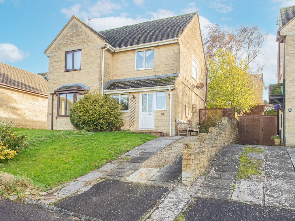 2 bed semi-detached house for sale in Longtree Close, Tetbury GL8, £260,000