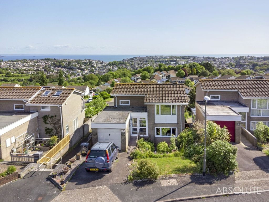 3 bed detached house for sale in Coniston Close, Brixham TQ5, £360,000