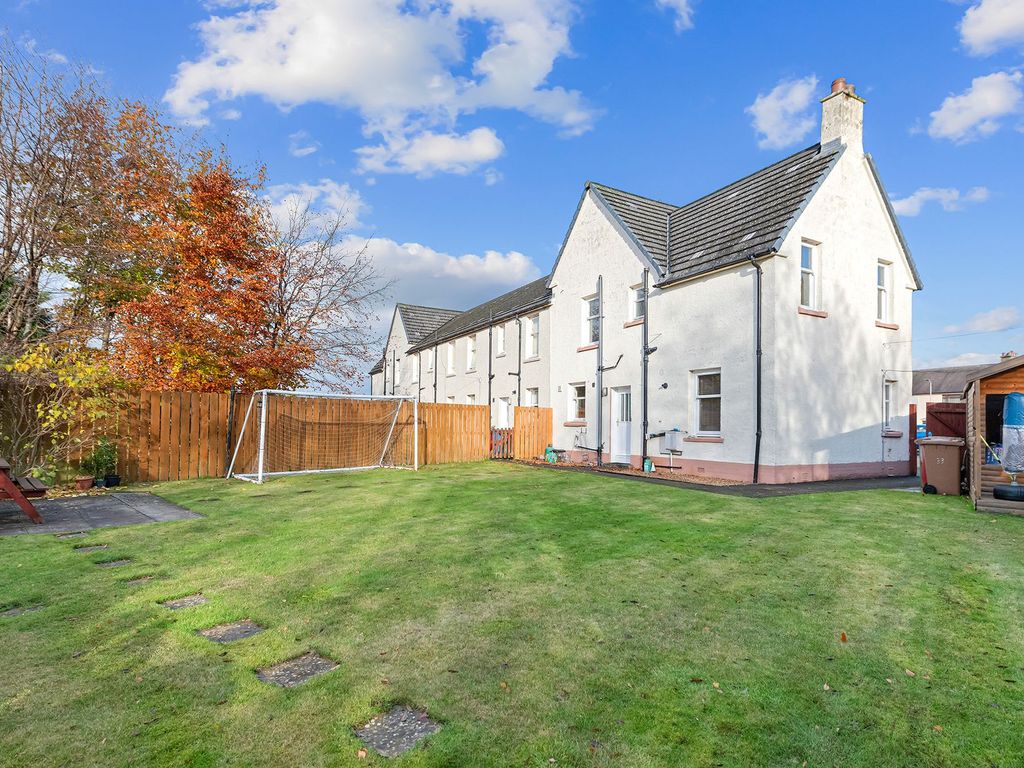3 bed end terrace house for sale in Quarrolhall Crescent, Carronshore FK2, £160,000