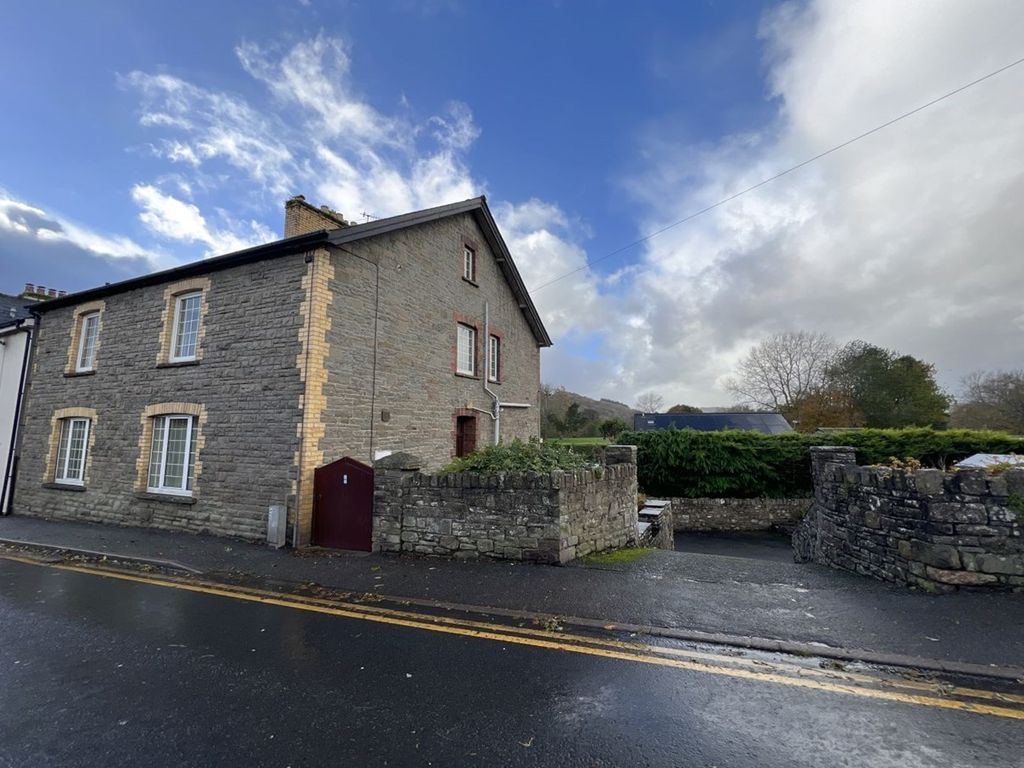 4 bed semi-detached house for sale in New Road, Crickhowell NP8, £425,000