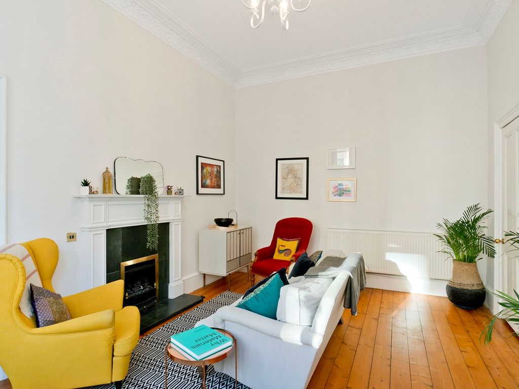 2 bed flat for sale in Perth Street, Edinburgh EH3, £380,000