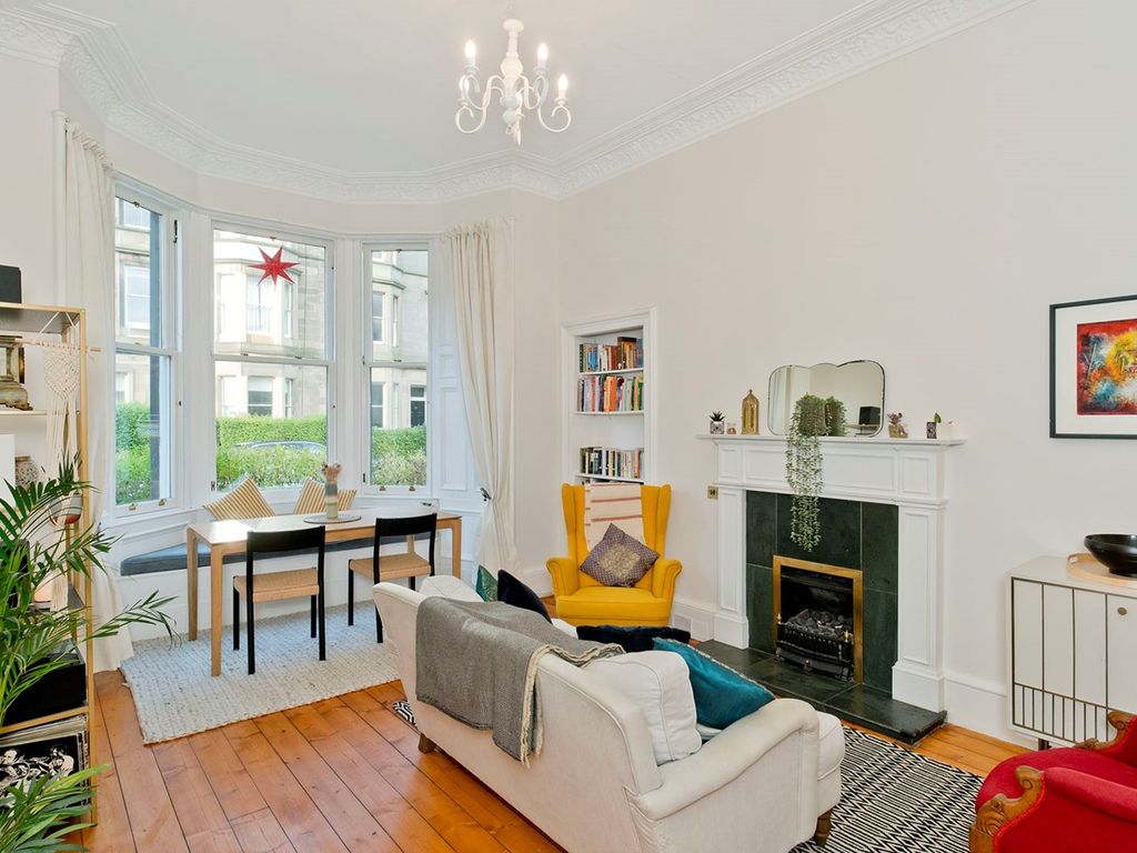 2 bed flat for sale in Perth Street, Edinburgh EH3, £380,000