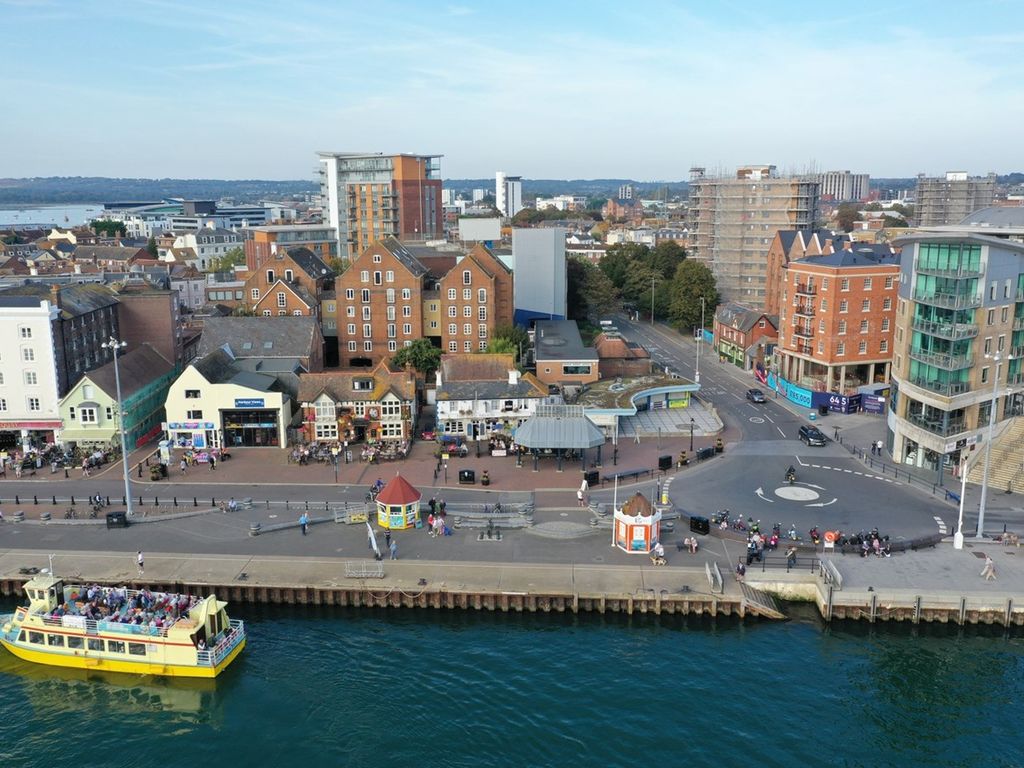 New home, 2 bed flat for sale in East Quay Road, Poole Quay, Poole BH15, £350,000