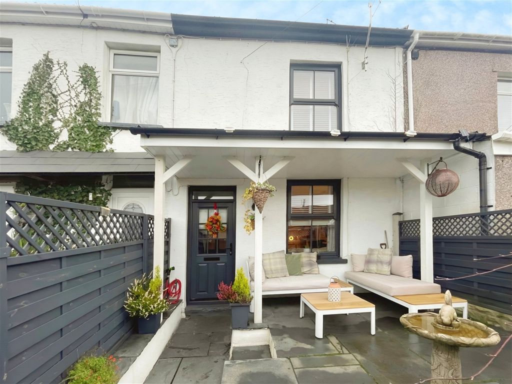 3 bed terraced house for sale in Plas Road, Fleur De Lis, Blackwood NP12, £220,000