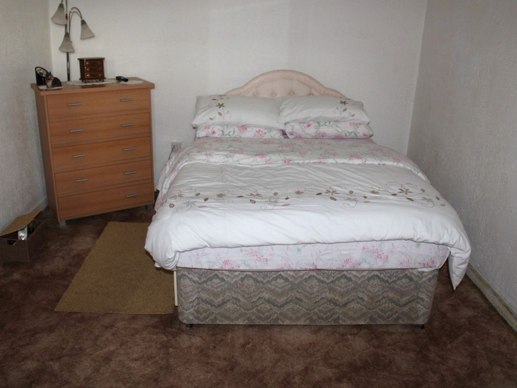 3 bed detached house for sale in Bettws, Bridgend, Bridgend County. CF32, £265,000