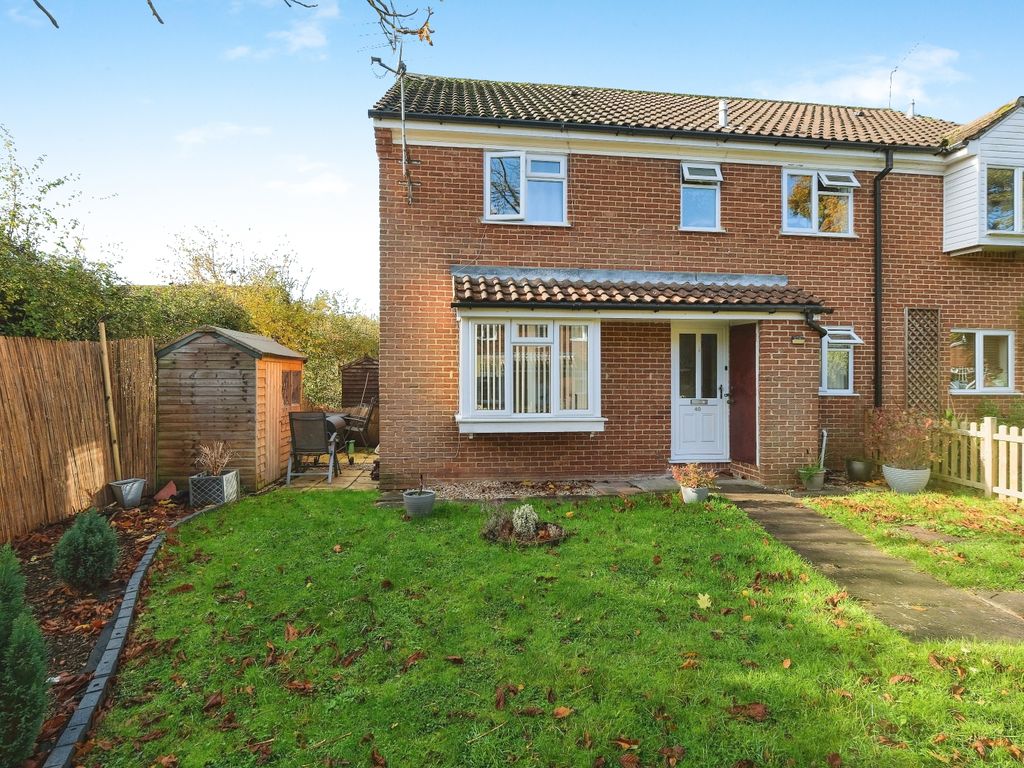 2 bed semi-detached house for sale in Bedfordshire Way, Wokingham RG41, £300,000
