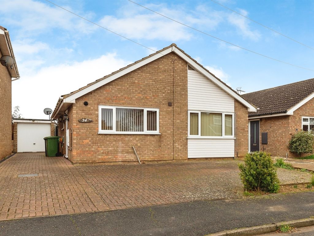 2 bed detached bungalow for sale in Grounds Way, Whittlesey, Peterborough PE7, £220,000