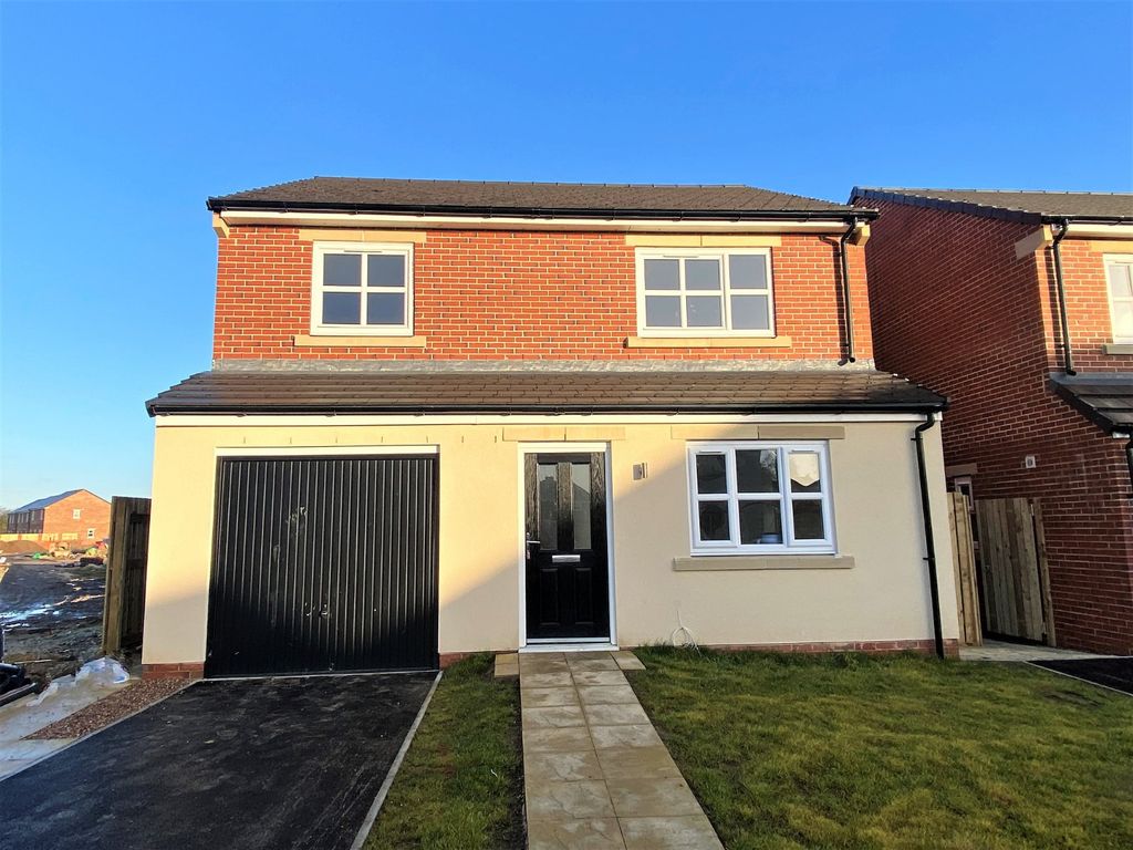 4 bed detached house for sale in Plot 76, Marina View, Stainforth DN7, £241,500
