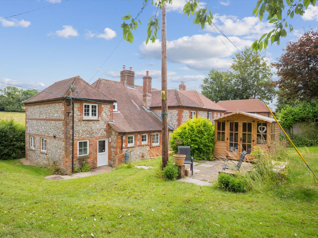 5 bed cottage for sale in Fosbury, Marlborough, Wiltshire SN8, £750,000