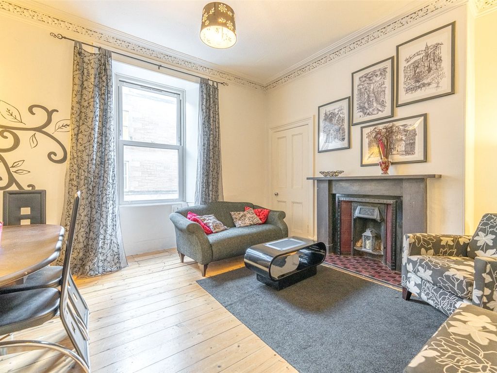 2 bed flat for sale in Tarvit Street, Edinburgh EH3, £259,000