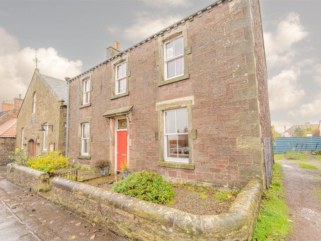 2 bed flat for sale in High Street, East Linton, East Lothian EH40, £250,000