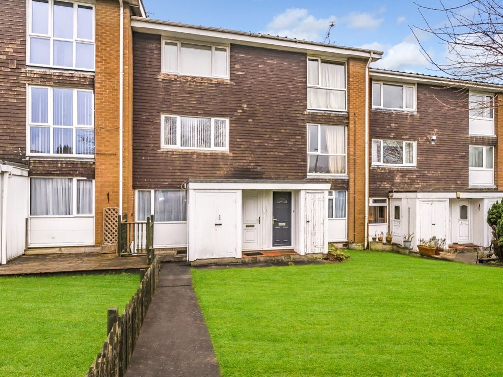 2 bed flat for sale in Sherwood Place, Dronfield Woodhouse, Dronfield, Derbyshire S18, £150,000