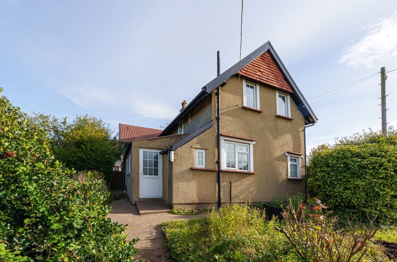 3 bed cottage for sale in Winterbourne BS36, £300,000