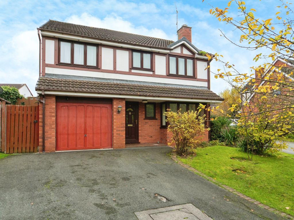 5 bed detached house for sale in Lupin Drive, Huntington, Chester, Cheshire CH3, £415,000