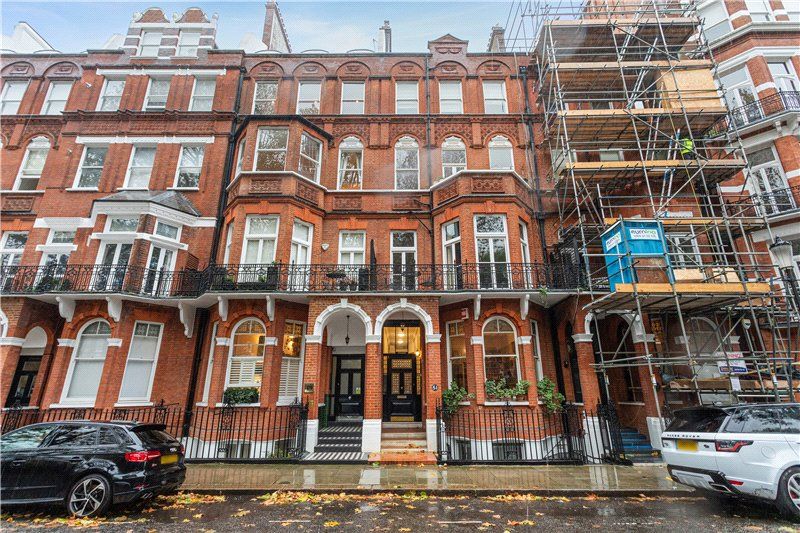 2 bed flat for sale in Barkston Gardens, London SW5, £1,500,000