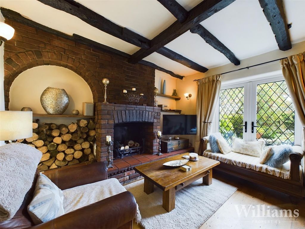 2 bed cottage for sale in Fleet Marston Farm Cottage, Fleet Marston, Aylesbury HP18, £350,000