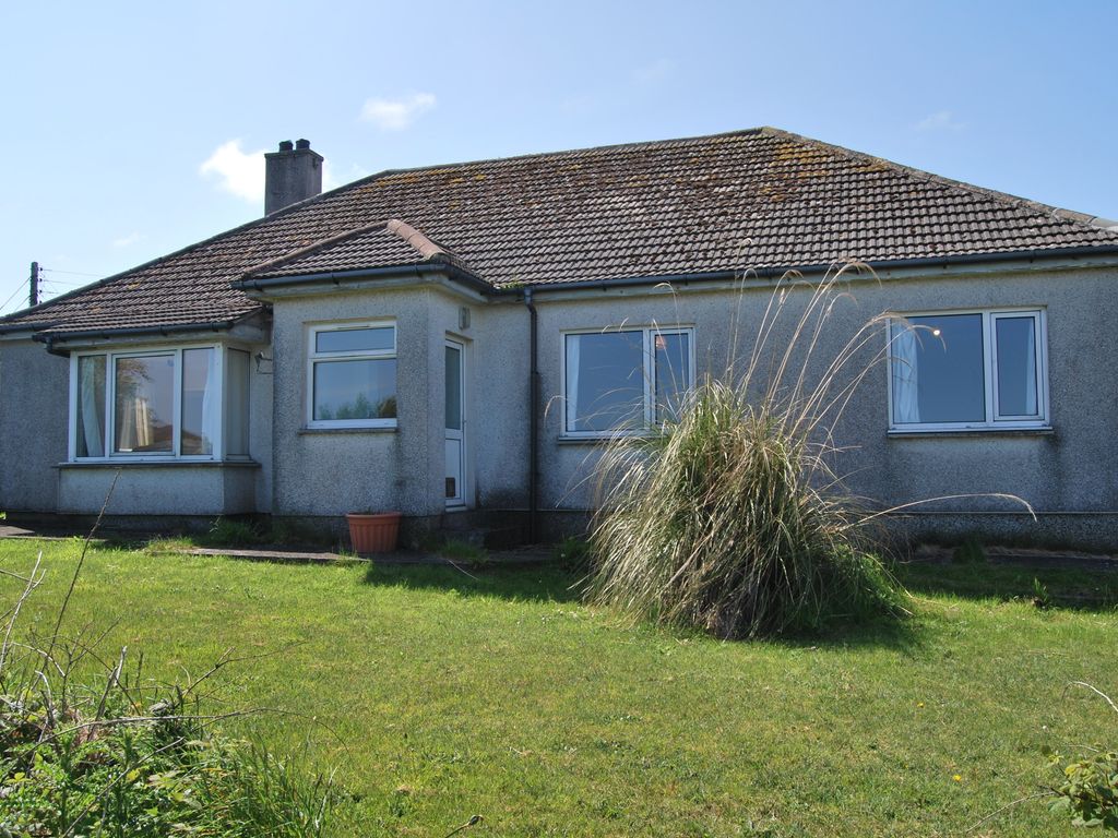 4 bed detached bungalow for sale in Lochmaddy, Isle Of North Uist HS6, £130,000
