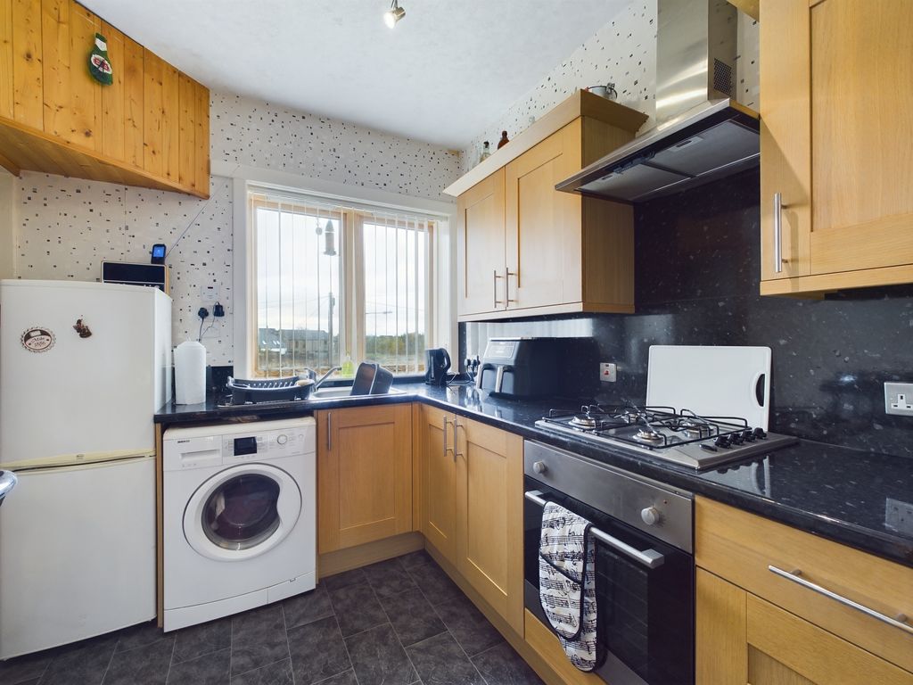 2 bed flat for sale in 44 Springbank Road, Alyth, Blairgowrie, Perthshire PH11, £84,500
