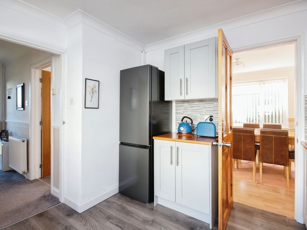 3 bed detached house for sale in Malvern Road, Bournemouth BH9, £390,000