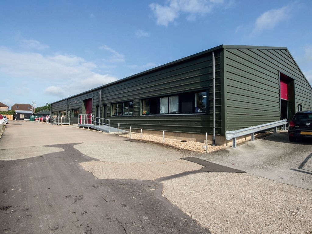 Industrial to let in Unit 1C Thornhill Court, Billingshurst Road, Coolham RH13, £35,937 pa