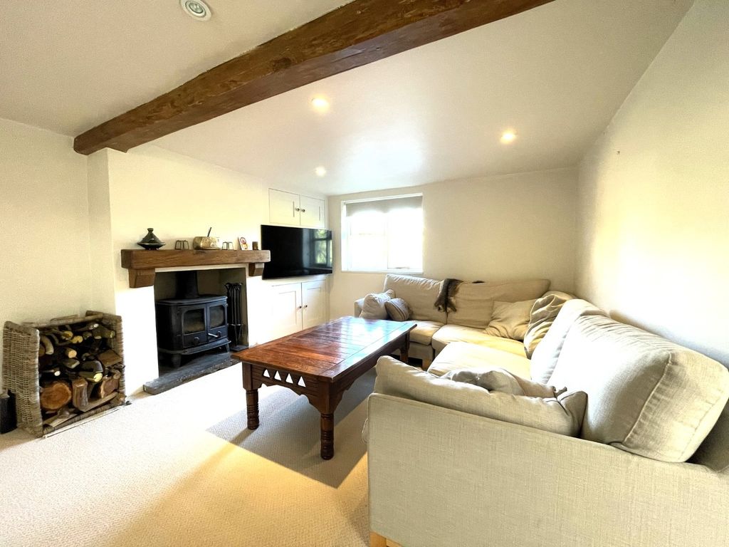 4 bed detached house for sale in Buckland Cottage, Lower Boddington NN11, £700,000