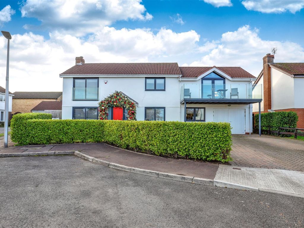 4 bed detached house for sale in Whitcliffe Drive, Penarth CF64, £1,200,000