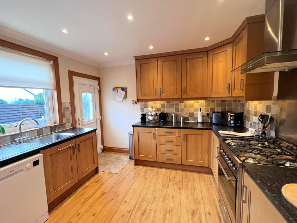 2 bed bungalow for sale in The Crofts, Kirkcudbright DG6, £265,000