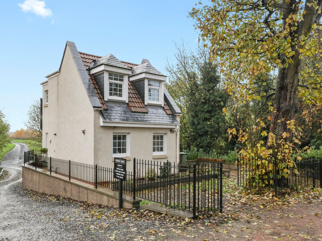 2 bed detached house for sale in Woodside Cottage, 5 Burnside Cottages, Seton Mains EH32, £320,000