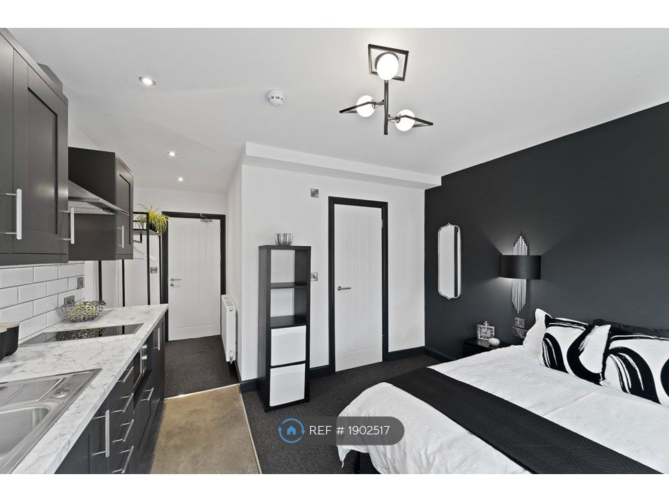 Room to rent in London Road, Alvaston, Derby DE24, £760 pcm