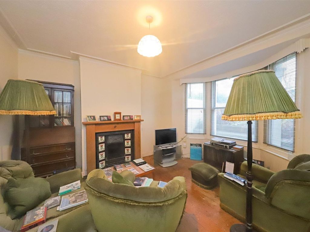 1 bed flat for sale in Cleveland Road, Brighton BN1, £190,000