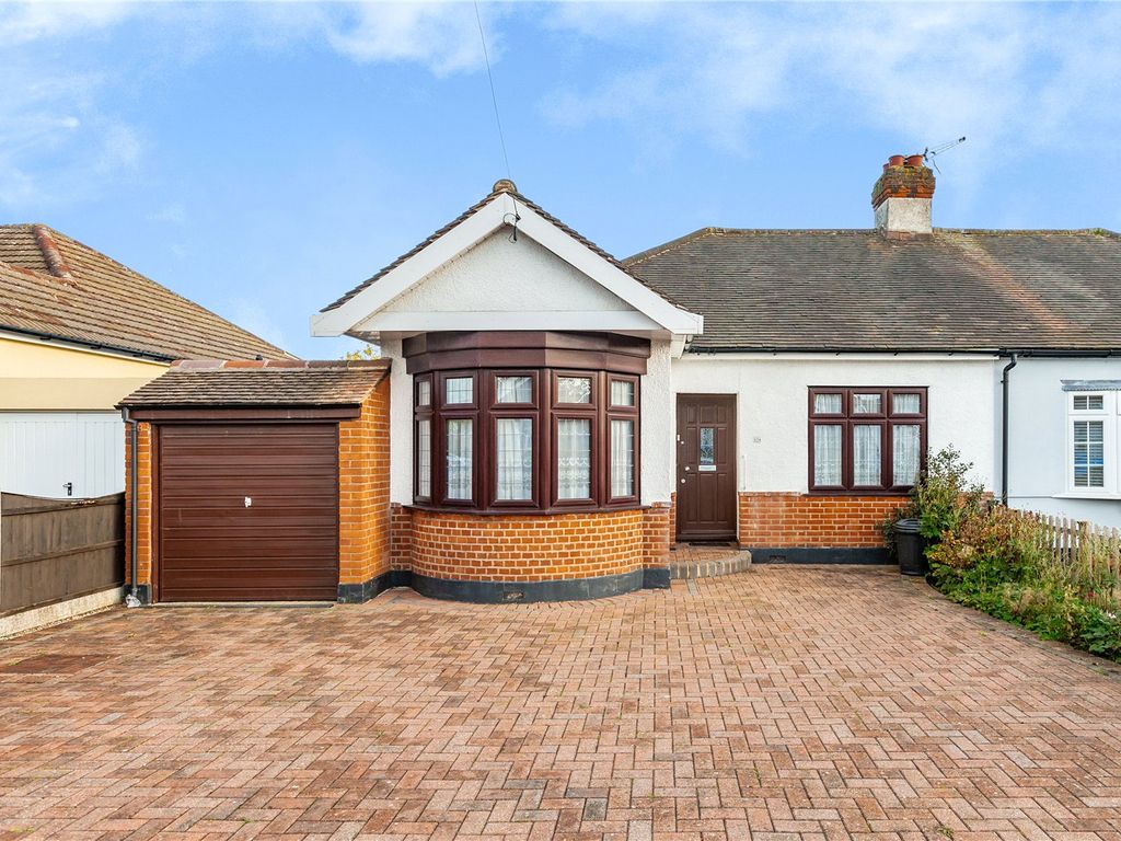 3 bed bungalow for sale in Grosvenor Drive, Hornchurch RM11, £575,000