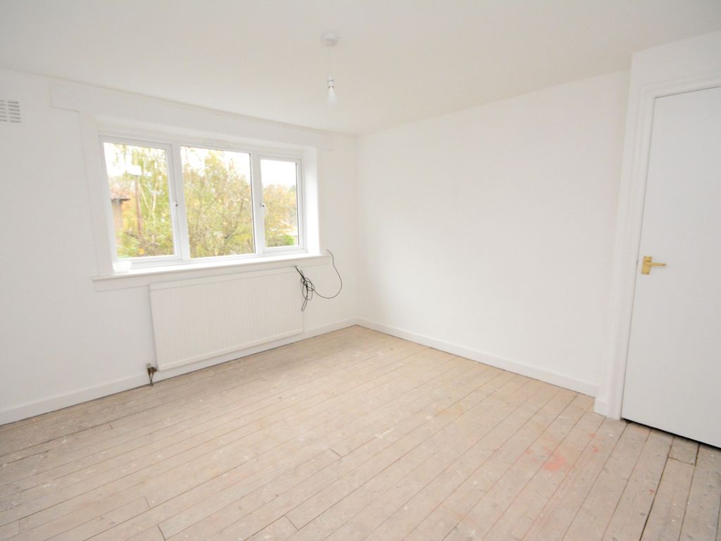 3 bed semi-detached house for sale in Sandyloan Crescent, Falkirk, Stirlingshire FK2, £180,000