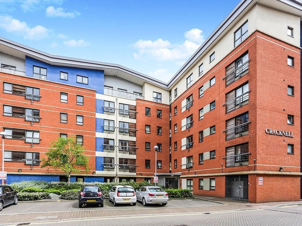 2 bed flat for sale in Millsands, Sheffield, South Yorkshire S3, £155,000