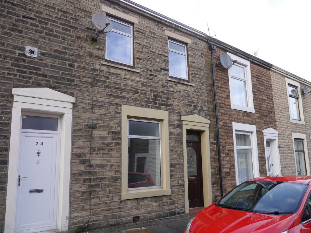 3 bed terraced house to rent in School Street, Great Harwood, Lancashire BB6, £650 pcm