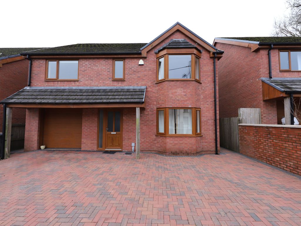4 bed detached house to rent in Charles Street, Tredegar NP22, £1,100 pcm