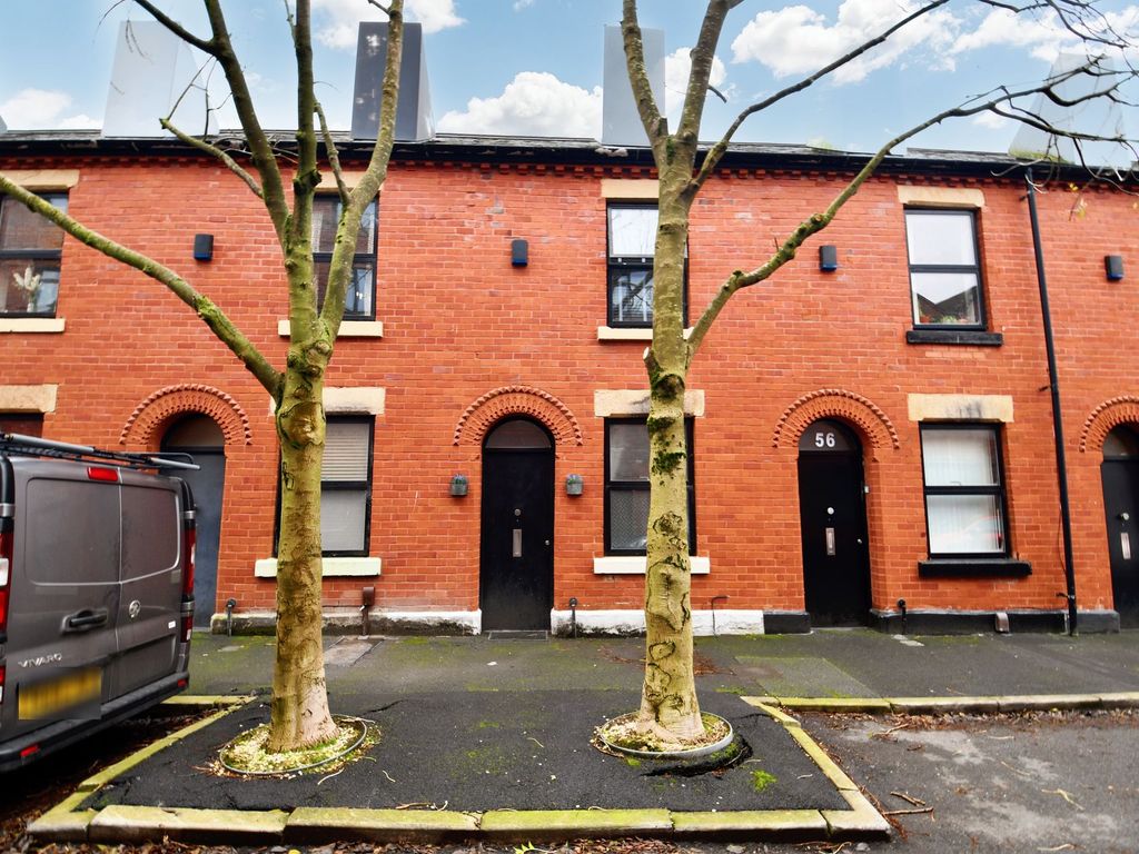 2 bed terraced house for sale in Fir Street, Salford M6, £180,000