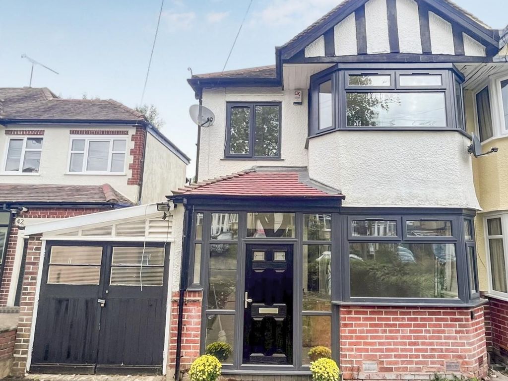 3 bed semi-detached house to rent in Wheats Avenue, Harborne, Birmingham B17, £1,400 pcm