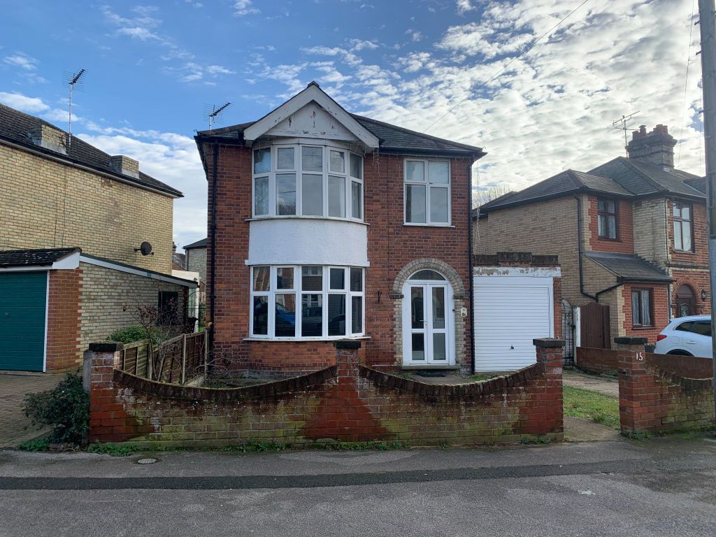 3 bed detached house to rent in Elmhurst Drive, Ipswich IP3, £1,400 pcm