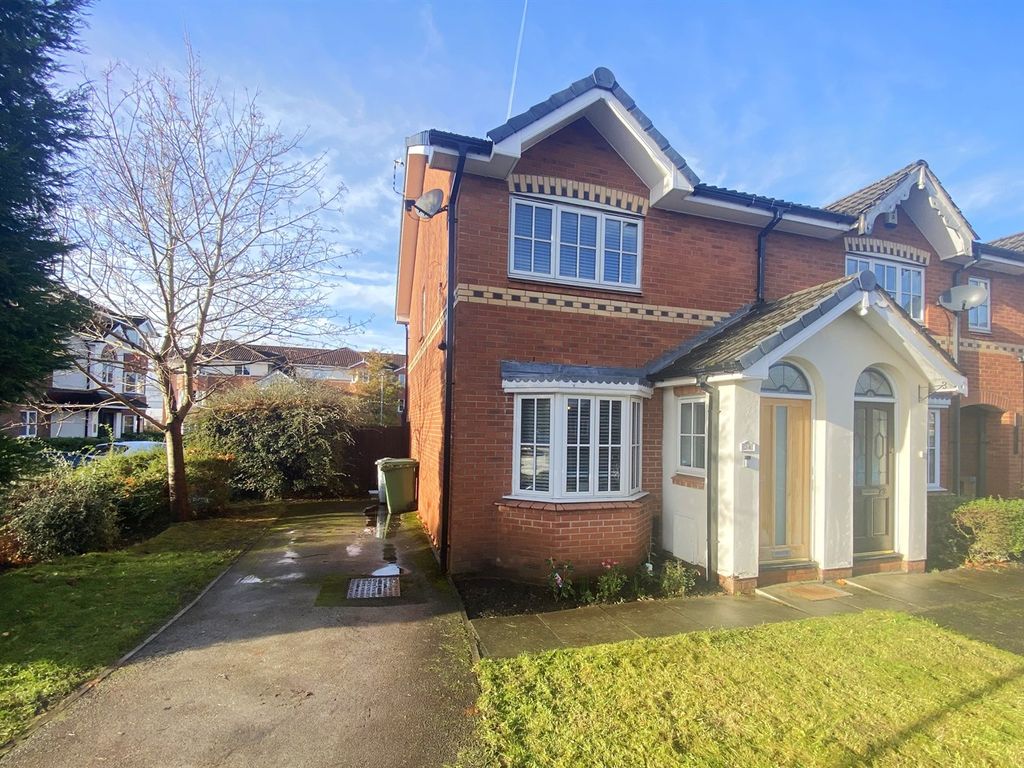 2 bed terraced house for sale in Tiverton Drive, Wilmslow SK9, £325,000