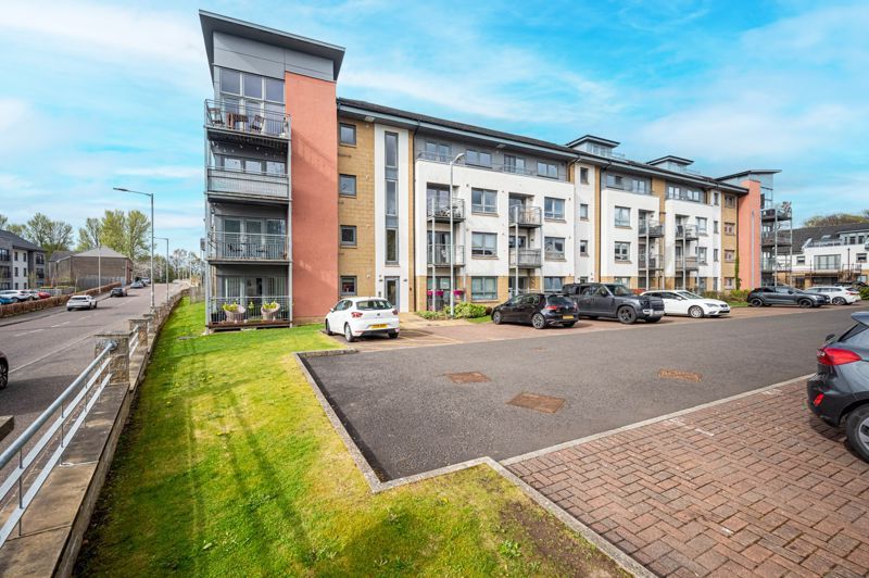 2 bed flat for sale in Leyland Road, Motherwell ML1, £150,000