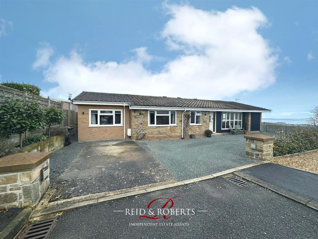 4 bed detached bungalow for sale in The Mount, Milwr, Holywell CH8, £340,000