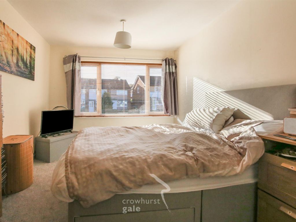 2 bed maisonette for sale in Freemantle Road, Bilton, Rugby CV22, £137,500
