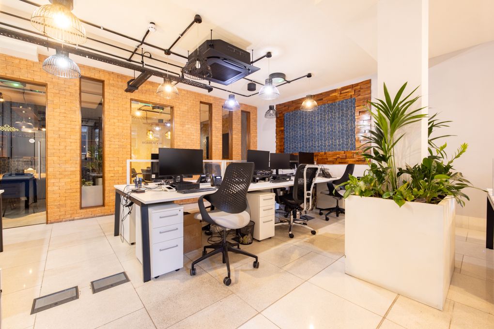 Office to let in Northumberland Avenue, London WC2N, £190,800 pa