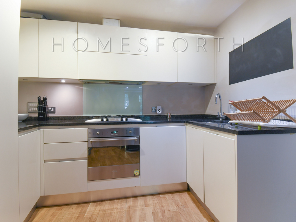 2 bed flat for sale in Enfield Road, Dalston N1, £495,000