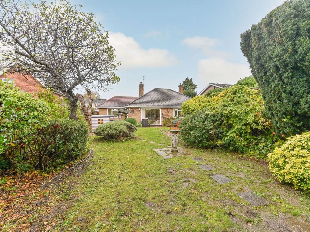 3 bed bungalow for sale in Stanley Road, Sutton, Surrey, 6Sa, Sutton SM2, £865,000