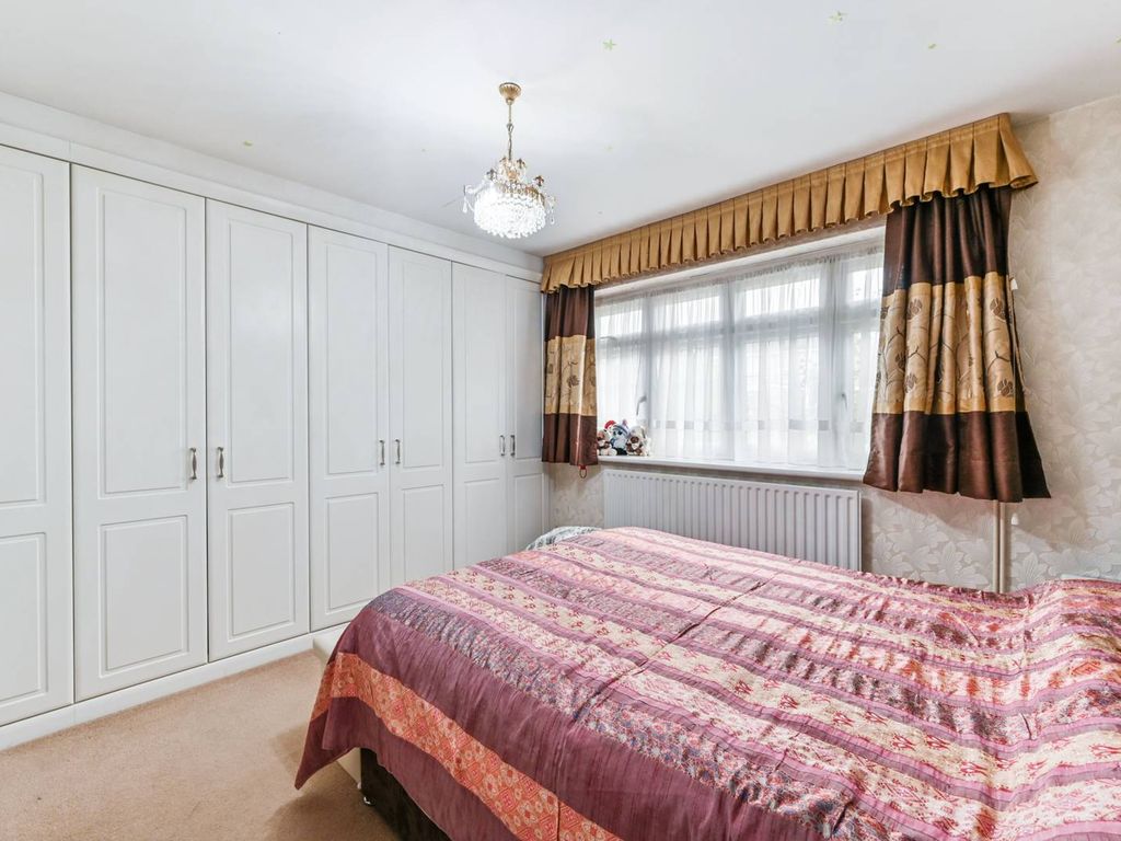 3 bed bungalow for sale in Stanley Road, Sutton, Surrey, 6Sa, Sutton SM2, £865,000