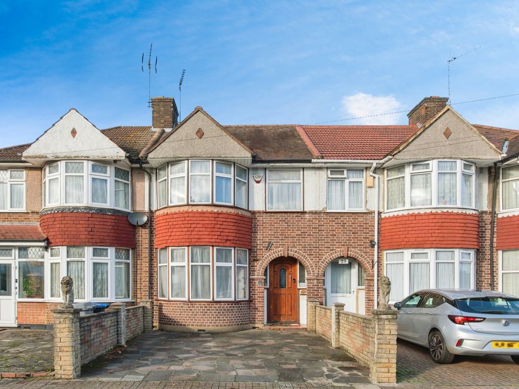 3 bed terraced house for sale in Girton Avenue, Queensbury NW9, £600,000