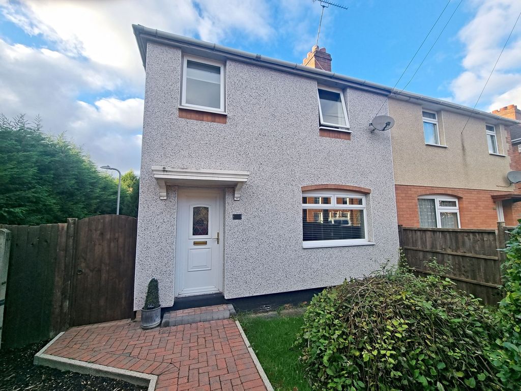 3 bed semi-detached house for sale in Astwood Road, Worcester WR3, £220,000