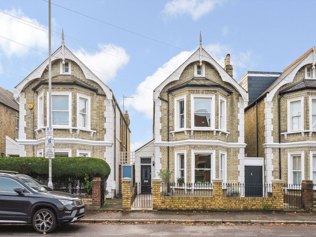 4 bed detached house for sale in Park Road, Kingston Upon Thames, Surrey KT2, £1,400,000